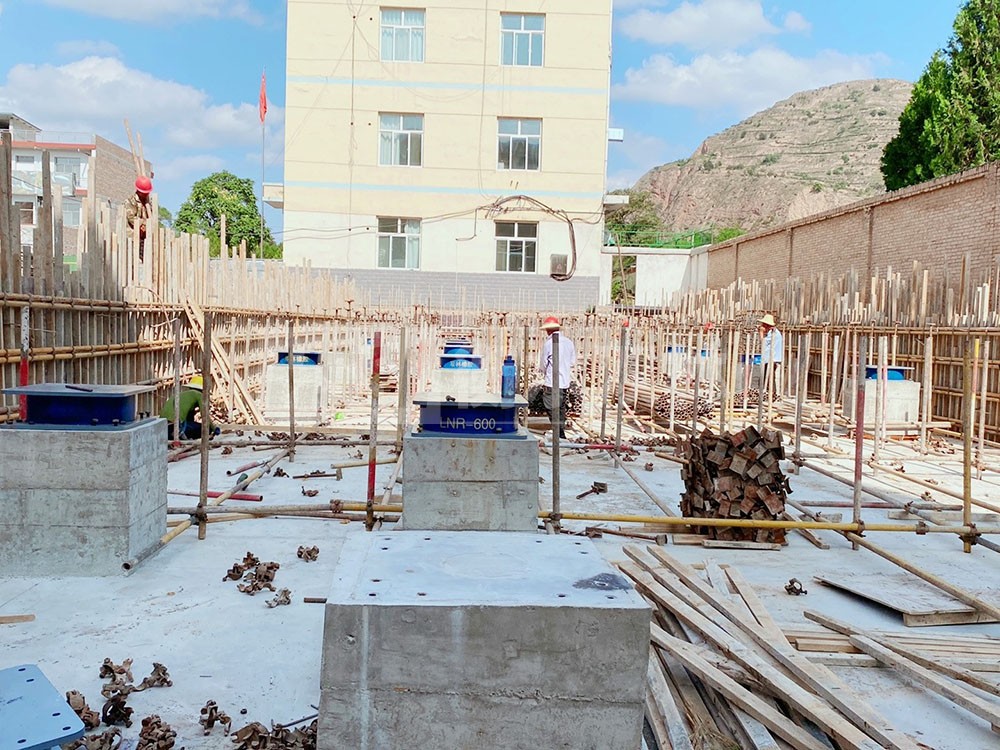 铅芯橡胶防震支座生产厂家